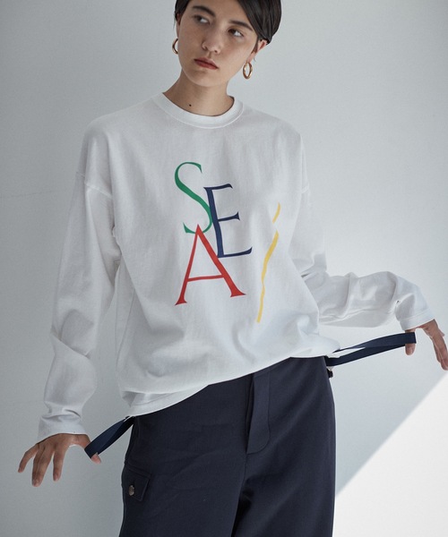 SEA(シー)の「GRAPHIC L/S TEE (SEA)(Tシャツ/カットソー・レディース・ホワイト/ブラウン・1/2/3)」の2枚目の写真