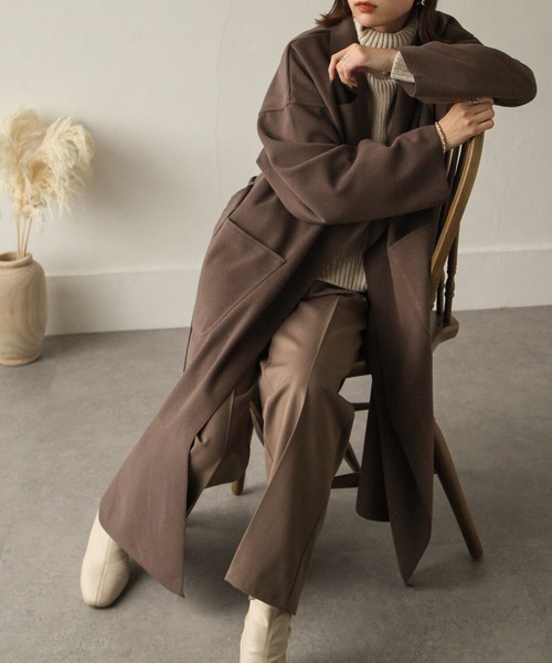 Chillfar（チルファー）の「ダブルフェイスサイドスリットオーバーコート（チェスターコート・レディース・ブラック/イエロー/ブルー/アイボリー/モカ/ブラウン系・MEDIUM/LARGE）」の4枚目の写真