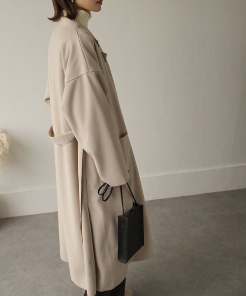 Chillfar（チルファー）の「ダブルフェイスサイドスリットオーバーコート（チェスターコート・レディース・ブラック/イエロー/ブルー/アイボリー/モカ/ブラウン系・MEDIUM/LARGE）」の11枚目の写真