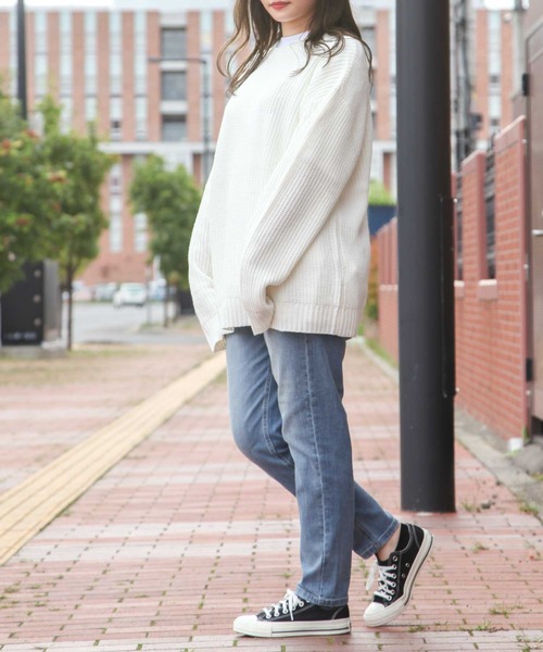 ZIP FIVE(ジップファイブ)の「【ZIP FIVE】7Gあぜ編みオーバーサイズクルーネックニット(ニット/セーター・メンズ・ネイビー/ブルー/グレイッシュベージュ/ライトグレー/オフホワイト/モカ/ブラック/オリーブ・LARGE/MEDIUM/X-LARGE)」の14枚目の写真