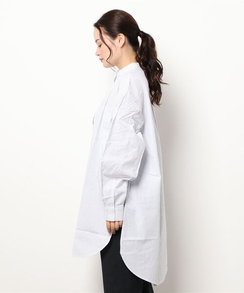 HONEYSUCKLE ROSE（ハニーサックルローズ）の「【HONEYSUCKLE ROSE】バンドカラー長袖シャツ（シャツ/ブラウス・レディース・ホワイト/ホワイト×ネイビー・M/L）」の3枚目の写真