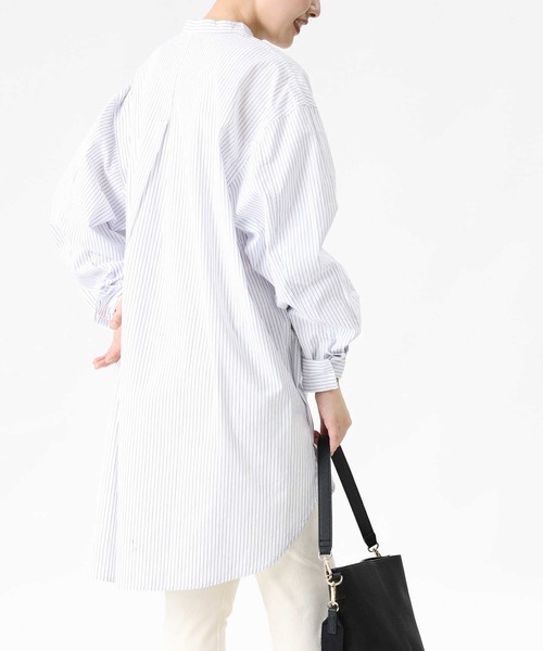 HONEYSUCKLE ROSE（ハニーサックルローズ）の「【HONEYSUCKLE ROSE】バンドカラー長袖シャツ（シャツ/ブラウス・レディース・ホワイト/ホワイト×ネイビー・M/L）」の8枚目の写真