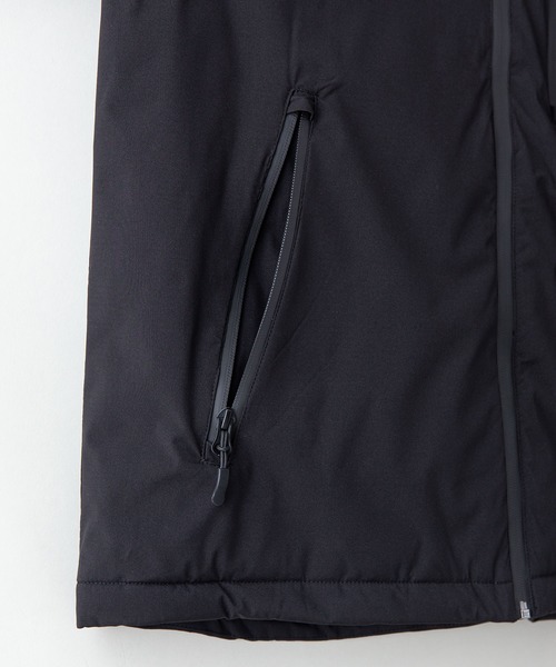 OUTDOOR PRODUCTS(アウトドアプロダクツ)の「撥水防風ストレッチ耐水圧10000mm中綿フードジャケット ワンポイントブランドロゴ(ブルゾン・メンズ・ベージュ/カーキ/ブラック/ライトブラウン/ワイン・LARGE/XXX-LARGE/X-LARGE/MEDIUM/XX-LARGE/SMALL)」の20枚目の写真