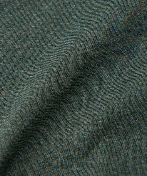 ABAHOUSE GRAY(アバハウスグレイ)の「プレーティング 天竺 Vネック 長袖 Tシャツ(Tシャツ/カットソー・メンズ・ホワイト/ブラック/グレー/ネイビー/グリーン・46/48)」の8枚目の写真