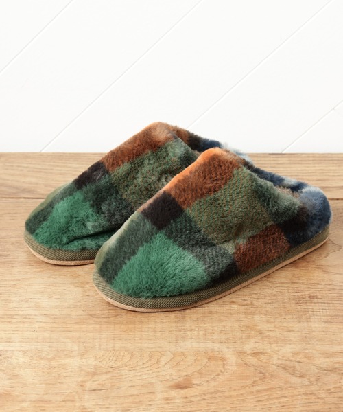 BIRTHDAY BAR（バースデイバー）の「チェックファー ルームシューズ（ルームシューズ/スリッパ・レディース・ブラウン/イエロー/グレー/グリーン・フリー）」の8枚目の写真