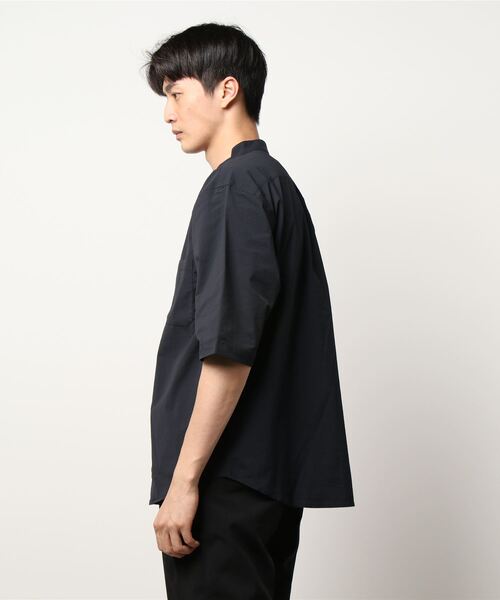 COTORICA(コトリカ)の「シアサッカーバンドカラーシャツ(シャツ/ブラウス・メンズ・ネイビー/オリーブ・MEDIUM/LARGE)」の3枚目の写真