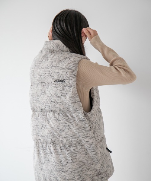 yuw（ユウ）の「ＧＥＲＲＹダウンベスト　950798（ダウンベスト・レディース・ホワイト/ブラック・LARGE）」の4枚目の写真