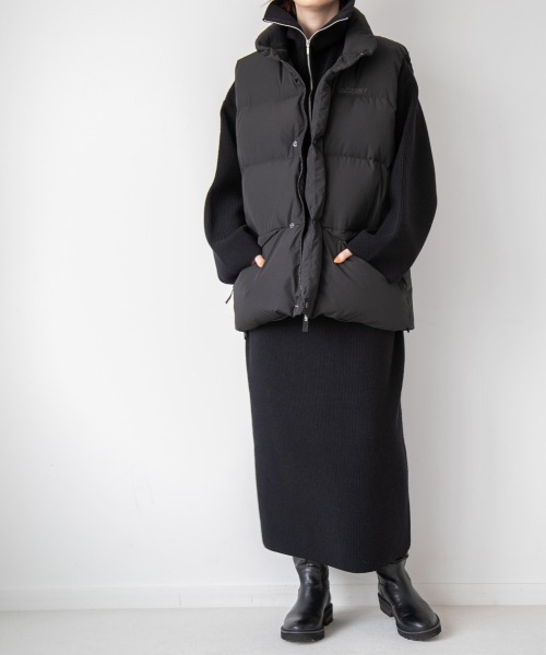 yuw（ユウ）の「ＧＥＲＲＹダウンベスト　950798（ダウンベスト・レディース・ホワイト/ブラック・LARGE）」の3枚目の写真