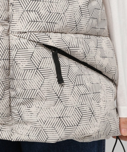 yuw（ユウ）の「ＧＥＲＲＹダウンベスト　950798（ダウンベスト・レディース・ホワイト/ブラック・LARGE）」の18枚目の写真