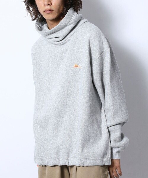 FREAK'S STORE（フリークスストア）の「WEB限定 KELTY×FREAK'S STORE/ケルティ 別注 ワンポイント ヴィンテージロゴ ボトルネックスウェット/ハイネック/ビッグシルエット（スウェット・メンズ・ブラック/グレー/ブラウン/ダークグリーン/グレイッシュブルー・SMALL/MEDIUM/LARGE/X-LARGE）」の18枚目の写真