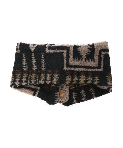 PENDLETON（ペンドルトン）の「■PENDLETON ジャガードボアネックウォーマー＊（ネックウォーマー/スヌード・レディース・ブラック/グレイッシュベージュ・FREE）」の4枚目の写真