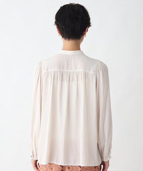 AG by aquagirl（エージーバイアクアガール）の「◆パウダーサテンバンドカラーブラウス【WEB限定サイズ】（シャツ/ブラウス・レディース・アイボリー/ダークオレンジ/ブルー/ネイビー・36/38/40）」の14枚目の写真