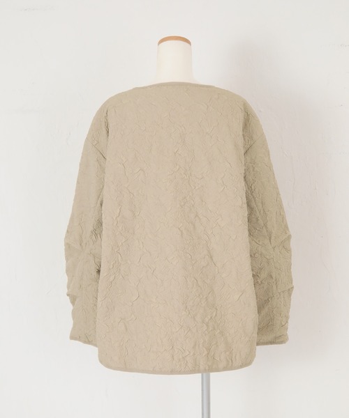 titivate(ティティベイト)の「ジャガードキルティングコート(ノーカラーコート・レディース・ベージュ/カーキ/アイボリー・S/M)」の20枚目の写真