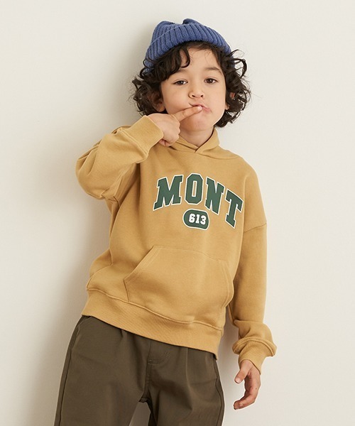 b・ROOM(ビールーム)の「カレッジロゴドロップパーカ(パーカー・キッズ・ピンク/アイボリー/マスタード/チャコール・90cm/110cm/100cm/120cm/130cm)」の3枚目の写真