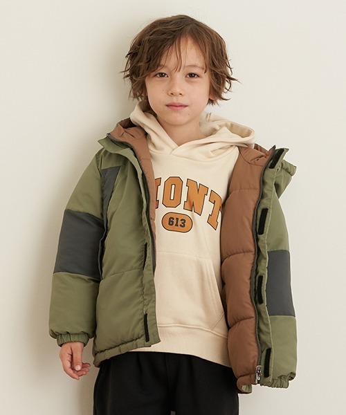 b・ROOM(ビールーム)の「カレッジロゴドロップパーカ(パーカー・キッズ・ピンク/アイボリー/マスタード/チャコール・90cm/110cm/100cm/120cm/130cm)」の11枚目の写真