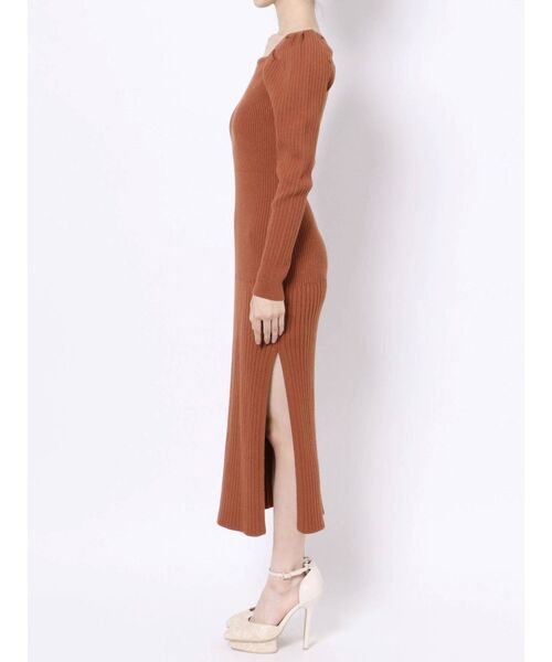 RESEXXY(リゼクシー)の「ディープスリットタイトワンピース(ワンピース・レディース・ブラック/ブラウン/ピンク・FREE)」の15枚目の写真