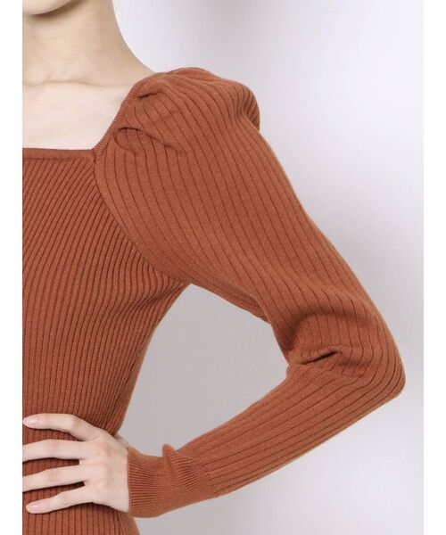 RESEXXY(リゼクシー)の「ディープスリットタイトワンピース(ワンピース・レディース・ブラック/ブラウン/ピンク・FREE)」の18枚目の写真