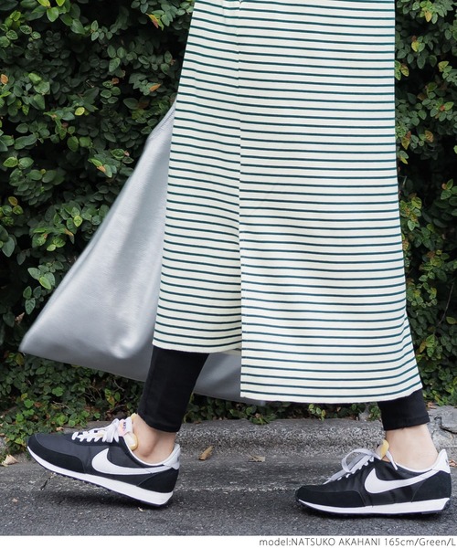 coca（coca）（コカ）の「ボーダーボートネックスウェットワンピース（ワンピース・レディース・ブラック/グリーン・M/L）」の5枚目の写真