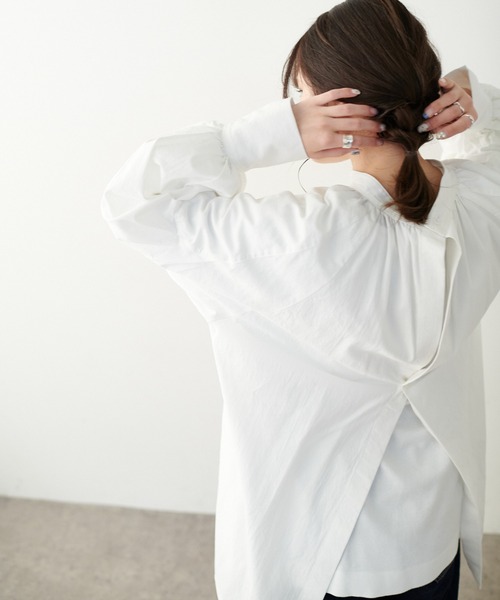 PUAL CE CIN（ピュアルセシン）の「【Du noir】タイプライタープルオーバーブラウス（シャツ/ブラウス・レディース・ホワイト/ブラック/ベージュ・FREE）」の4枚目の写真