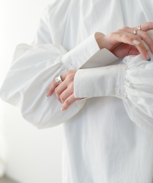 PUAL CE CIN（ピュアルセシン）の「【Du noir】タイプライタープルオーバーブラウス（シャツ/ブラウス・レディース・ホワイト/ブラック/ベージュ・FREE）」の5枚目の写真