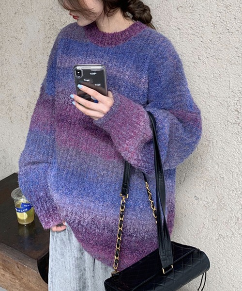 VitaFelice（ヴィータフェリーチェ）の「【ZOZO限定】サイズアップしてリニューアル グラデーションプルオーバー 肉厚 シャギーニット ローゲージニット（ニット/セーター・レディース・パープル/グレー/ブルー/レッド・FREE）」の13枚目の写真