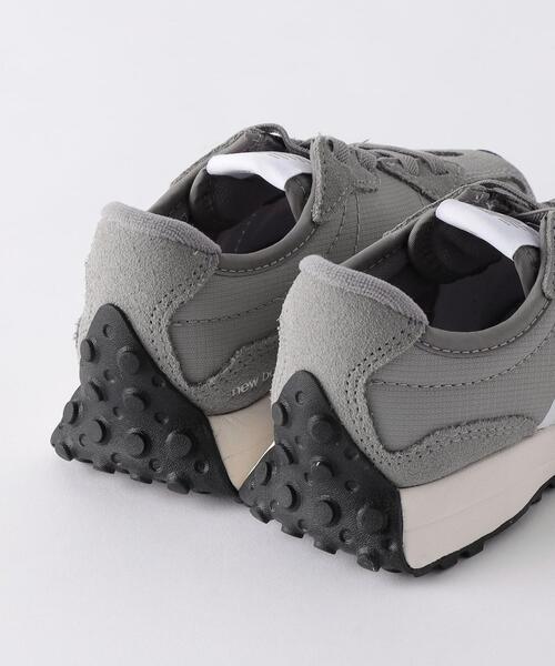 NEW BALANCE(ニューバランス)の「【WEB限定】<NEW BALANCE(ニューバランス)>327 17-21cm スニーカー ★★(スニーカー・キッズ・ブラック/グレー・18cm/20cm/21cm/17cm/19cm)」の5枚目の写真