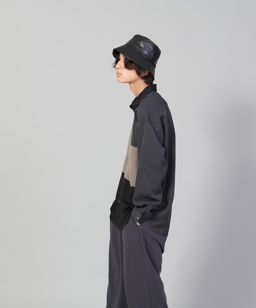 UNIIT(ユニット)の「【UNIIT/ユニット】ブロックスイッチルーズシャツ ビッグシルエット(シャツ/ブラウス・メンズ・ホワイト/チャコールグレー/ベージュ・SMALL/MEDIUM/LARGE)」の21枚目の写真