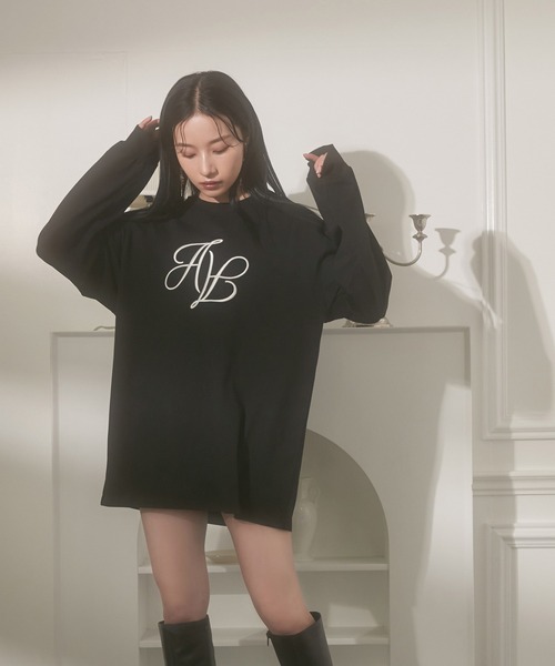 ANDGEEBEE（アンジービー）の「UNISEX エンブロイダリーロンT（Tシャツ/カットソー・レディース・ホワイト/ブラック・MEDIUM）」の17枚目の写真