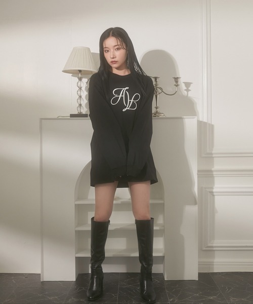 ANDGEEBEE（アンジービー）の「UNISEX エンブロイダリーロンT（Tシャツ/カットソー・レディース・ホワイト/ブラック・MEDIUM）」の18枚目の写真