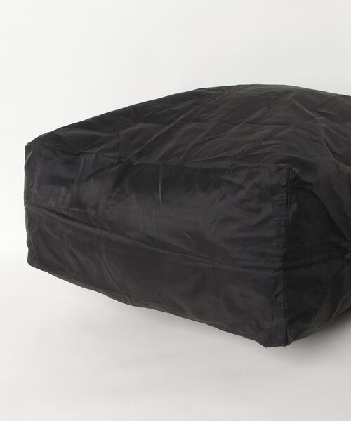 JULY NINE（ジュライナイン）の「[JULY NINE/ジュライナイン] 別注 SEQUEL ナイロンショルダーバッグ（ショルダーバッグ・レディース・ホワイト/ブラック/グレー・ONE SIZE）」の8枚目の写真