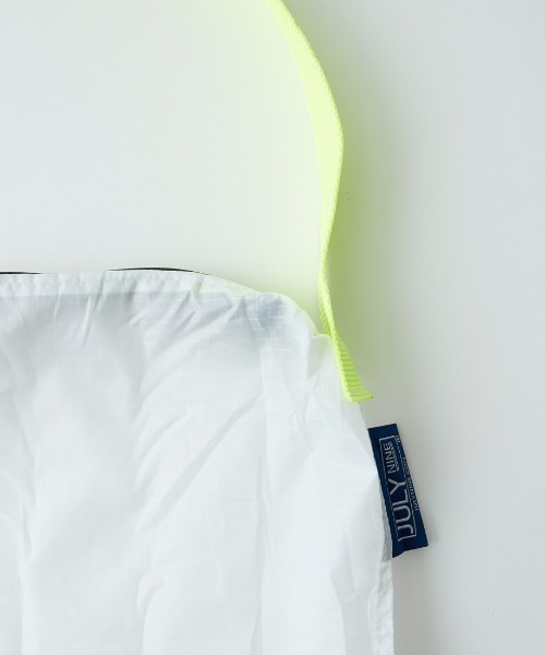 JULY NINE（ジュライナイン）の「[JULY NINE/ジュライナイン] 別注 SEQUEL ナイロンショルダーバッグ（ショルダーバッグ・レディース・ホワイト/ブラック/グレー・ONE SIZE）」の22枚目の写真