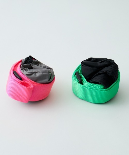 JULY NINE（ジュライナイン）の「[JULY NINE/ジュライナイン] 別注 SEQUEL ナイロンショルダーバッグ（ショルダーバッグ・レディース・ホワイト/ブラック/グレー・ONE SIZE）」の14枚目の写真