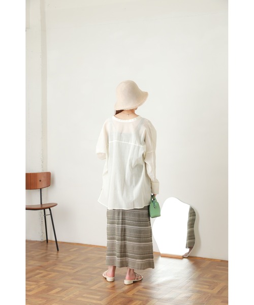 SENSE OF PLACE by URBAN RESEARCH（センスオブプレイスバイアーバンリサーチ）の「バンドカラーヨウリュウシアーシャツ（シャツ/ブラウス・レディース・ブラック/パープル/オレンジ/アイボリー/ピンク・ONE）」の6枚目の写真