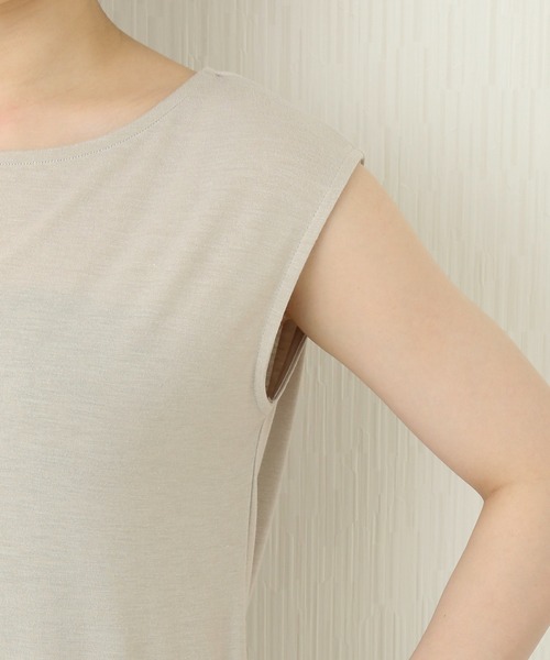 libelle more(リベル モア)の「天竺ワンピース+花柄プリーツスカート セット(ワンピース・レディース・ブラック/モカ/ライトベージュ/ブルー・M/L)」の6枚目の写真