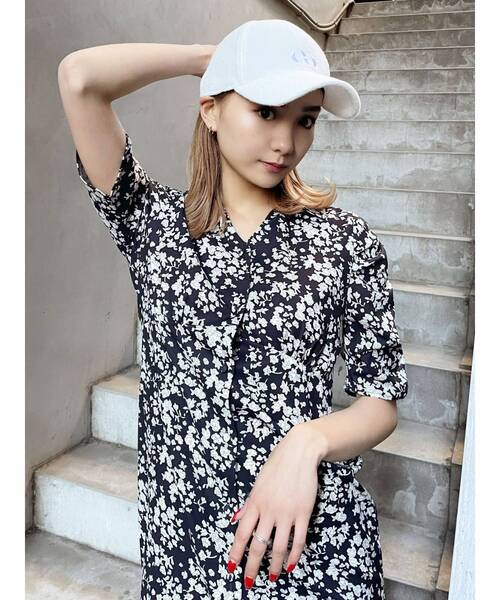 EMODA(エモダ)の「シャツカラーフレアワンピース(ワンピース・レディース・ブラック/ベージュ/その他・FREE)」の8枚目の写真