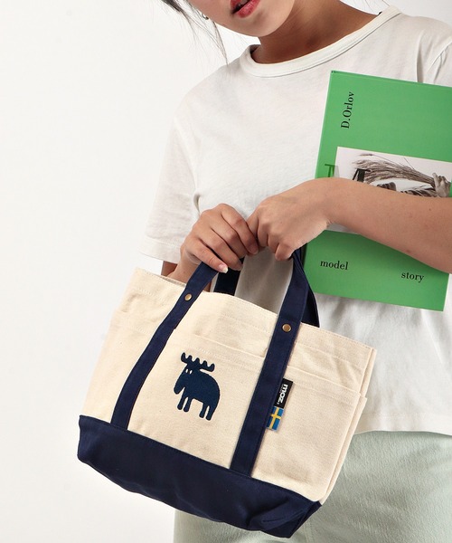 moz（モズ）の「moz 帆布トミニトートバッグ M（トートバッグ・メンズ・キャメル/ブルー/グレー・M）」の8枚目の写真