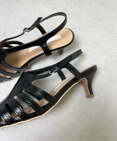 StyleSea(スタイルシー)の「バックストラップグルカサンダル(サンダル・レディース・グリーン/ベージュ/ブラック/キャメル・24.5cm/23cm/22.5cm/25cm/24cm/23.5cm)」の9枚目の写真