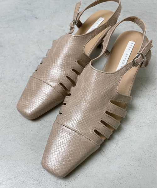 StyleSea(スタイルシー)の「バックストラップグルカサンダル(サンダル・レディース・グリーン/ベージュ/ブラック/キャメル・24.5cm/23cm/22.5cm/25cm/24cm/23.5cm)」の12枚目の写真