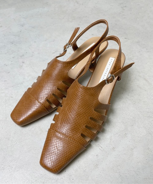 StyleSea(スタイルシー)の「バックストラップグルカサンダル(サンダル・レディース・グリーン/ベージュ/ブラック/キャメル・24.5cm/23cm/22.5cm/25cm/24cm/23.5cm)」の5枚目の写真