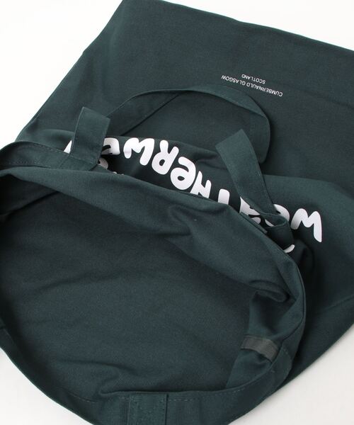Traditional Weatherwear（トラディショナルウェザーウェア）の「WAVE LOGO GUSSET TOTE（トートバッグ・レディース・グリーン/ブラウン・F）」の5枚目の写真