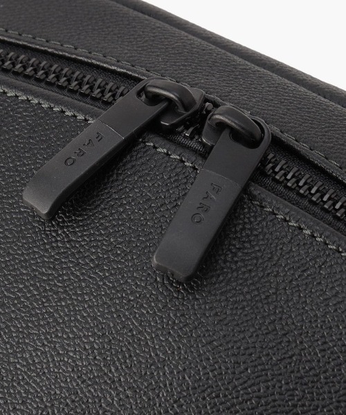 FARO（ファーロ）の「【ファーロ】Just Smart Sling Bag/ジャストスマートスリングバッグ（ショルダーバッグ・メンズ・ネイビー/ブラック・FREE）」の5枚目の写真