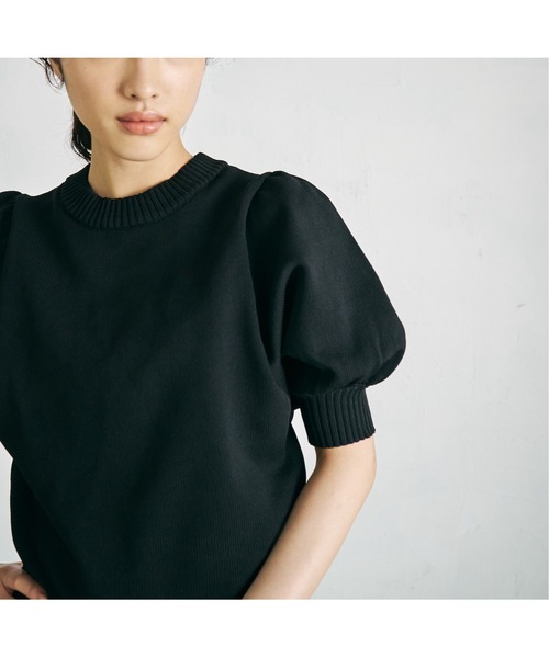 4youstory(フォーユーストーリー)の「【4youstory】ボリュームスリーブトップス(Tシャツ/カットソー・レディース・ブラック/グリーン/アイボリー・FREE)」の14枚目の写真