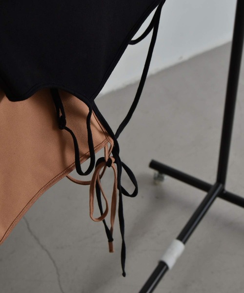 I_am（アイアム）の「arrange string bra top（チューブトップ・レディース・ブラック/テラコッタ・FREE）」の5枚目の写真