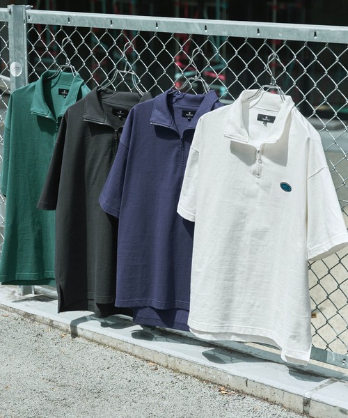 MONO-MART（モノマート）の「【CODDERR】ハーフジップ ワッペンロゴ刺繍 ビッグシルエット半袖Tシャツ（Tシャツ/カットソー・メンズ・オフホワイト/グリーン/ブラック/ネイビー・M/L）」の5枚目の写真