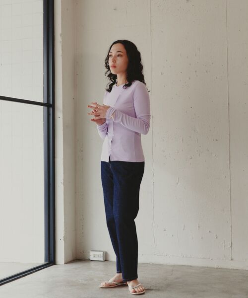 Kari & lili（カウリアンドリィリィ）の「design rib tops（Tシャツ/カットソー・レディース・ライトパープル/ブラック・FREE）」の9枚目の写真