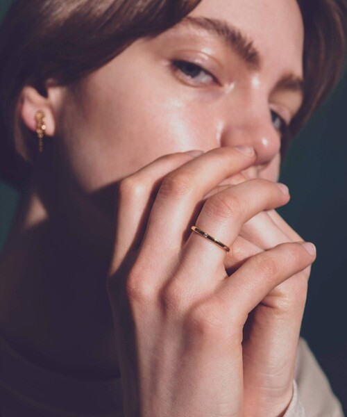 and cloud（アンドクラウド）の「Grayscale Diamond Ring（リング・レディース・イエローゴールド・#15/#13/#9/#11）」の5枚目の写真