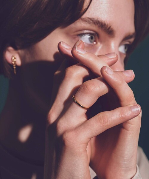 and cloud（アンドクラウド）の「Grayscale Diamond Ring（リング・レディース・イエローゴールド・#15/#13/#9/#11）」の6枚目の写真