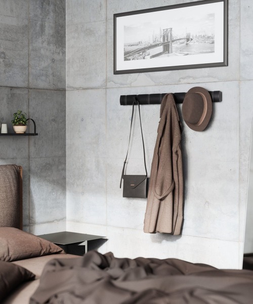 Umbra/フリップ フック 8連 ブラック（収納グッズ）｜entre square（アントレスクエアー） 7,022円