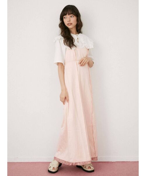 merry jenny（メリージェニー）の「satinアシメストラップキャミワンピース（ワンピース・レディース・ベージュ/ピンク/ブルー・FREE）」の6枚目の写真