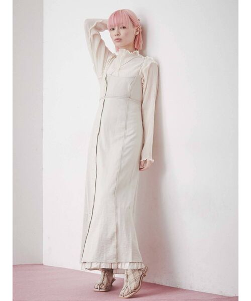 merry jenny（メリージェニー）の「satinアシメストラップキャミワンピース（ワンピース・レディース・ベージュ/ピンク/ブルー・FREE）」の15枚目の写真